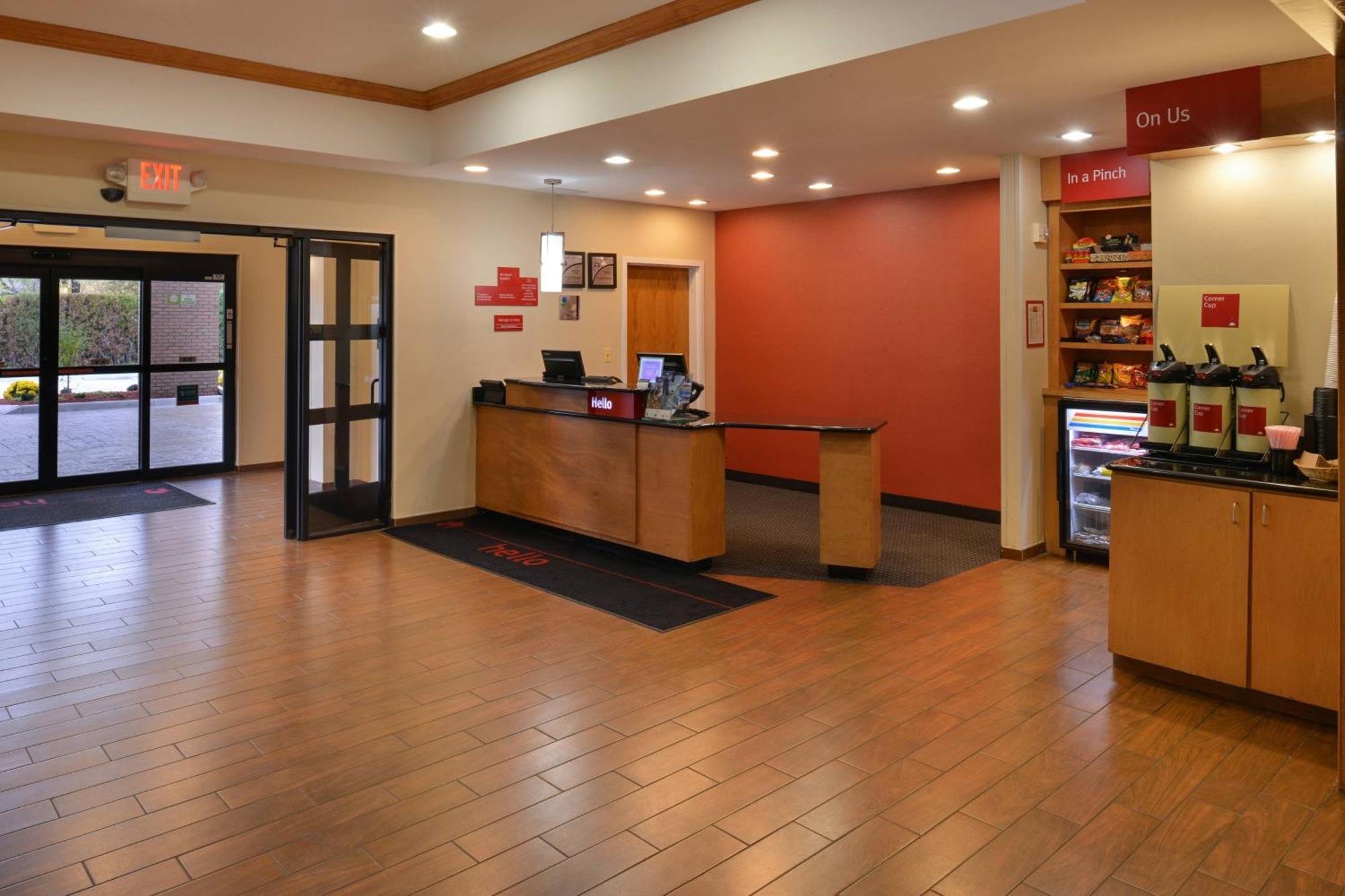 Towneplace Suites Detroit Warren Eksteriør bilde