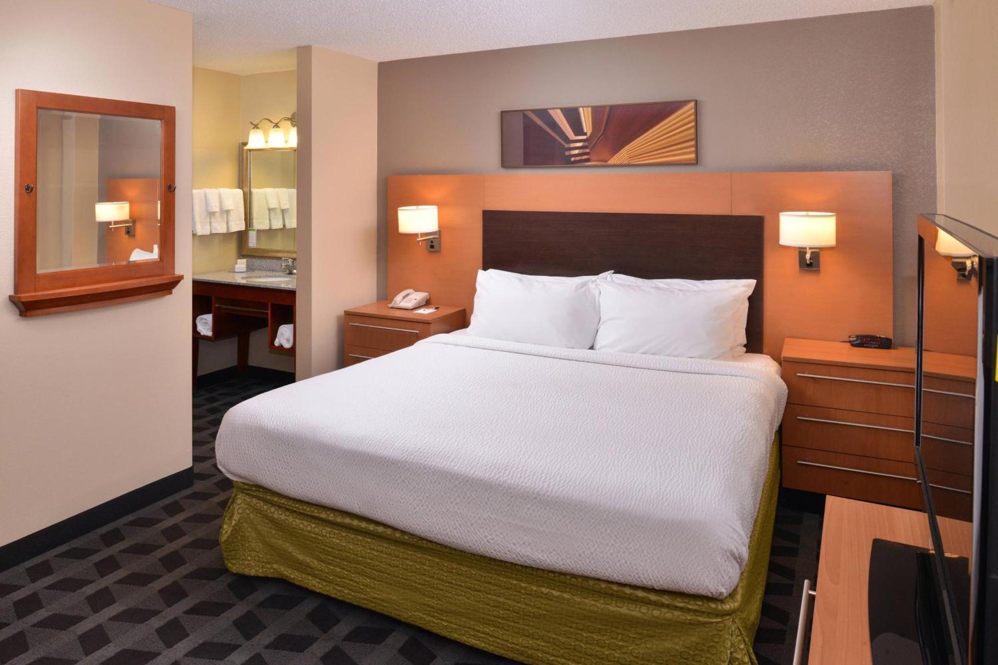 Towneplace Suites Detroit Warren Eksteriør bilde